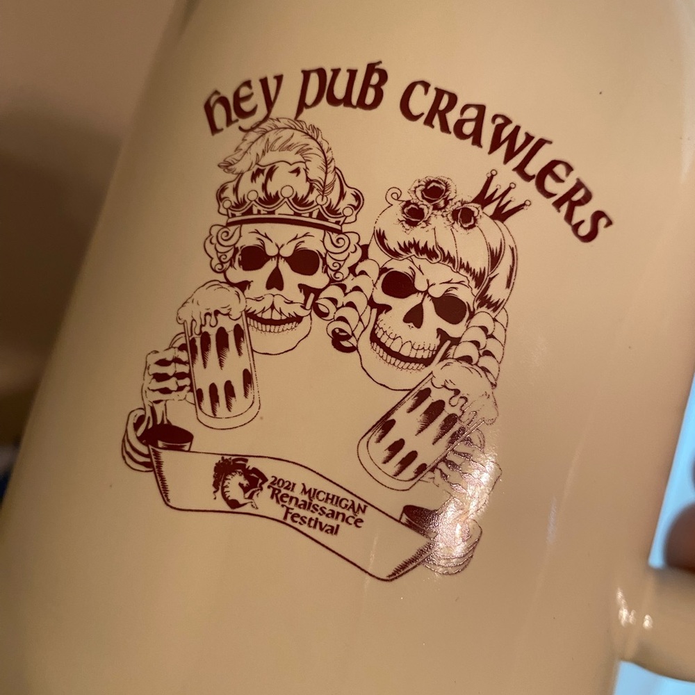 Michigan Renaissance Festival 2021 Pub Crawl mug / Tartanic cd